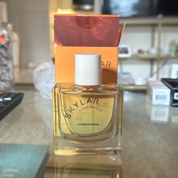 Skylar Clean Beauty Citrus Reverie Perfume - Picture 5 of 7